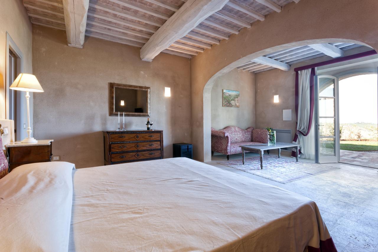 Casanova Di Neri Relais Villa Montalcino Luaran gambar